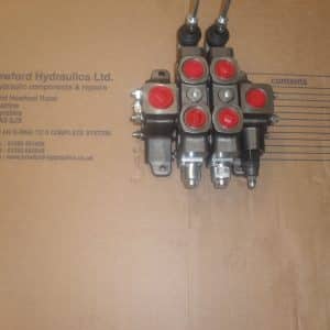 2 BANK 3/4 BSP DOUBLE ACTING SECTIONAL VALVE