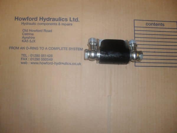 3/8" BSP 2 PORT SWIVEL BLOCK FOR HOSE REELS - TECSW3552404