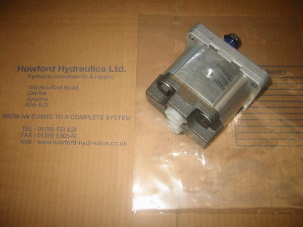 RANSOMES 3349111513 1PX090 CTDBSN (5089L) MOWER PUMP