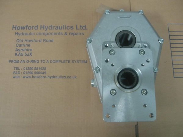 BORELLI 70002-5/35MM GEARBOX GRP. 3 PUMP 3.5:1RATIO, 35MM THRU S