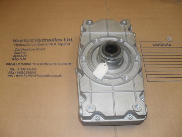TRACTOR PTO GEARBOX FOR GRP3 TWIN PUMPS, 3.5:1 RATIO, FEMALE 21