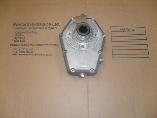 TRACTOR PTO GEARBOX FOR GRP. 2 PUMP 3.5:1 RATIO, FEMALE QUICK RE
