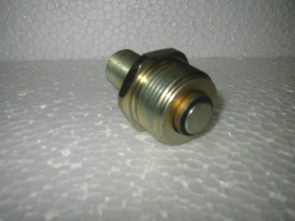 DOWTY SCREW TYPE COUPLING MALE