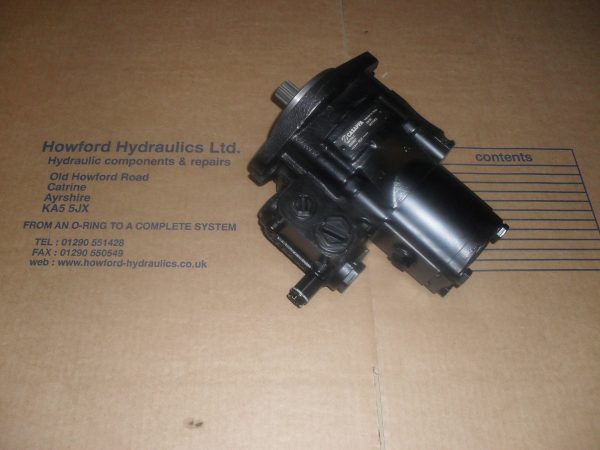 MASSEY FERGUSSON 8925 4237027M1 TANDEM PUMP & VALVE - GT-4237027