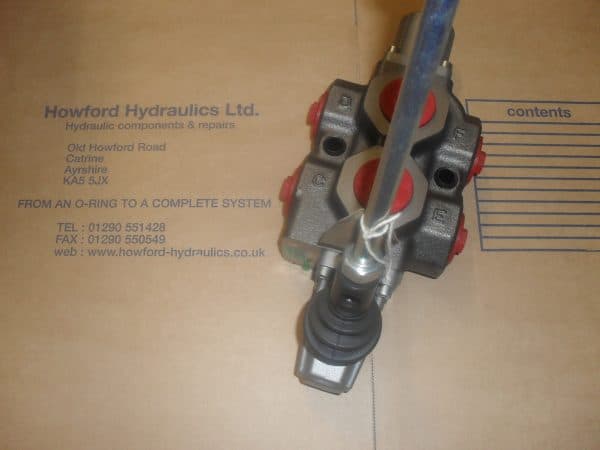 3/4 BSP 6 PORT MANUAL DIVERTOR VALVE       315 bar