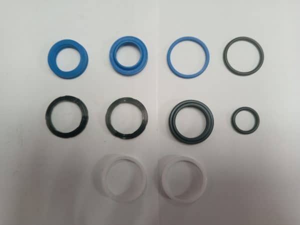 HR3220 CYLINDER COMPLETE SEALKIT